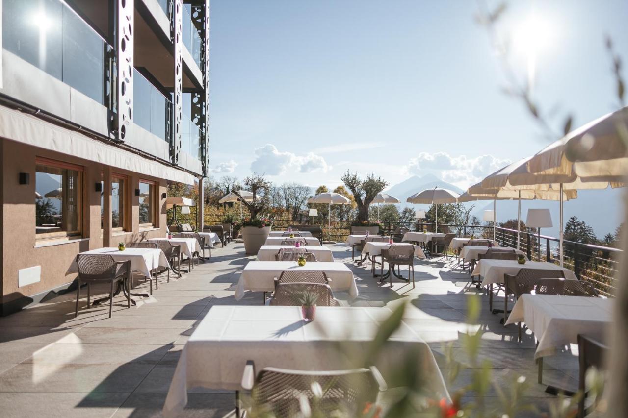 Oliven- & Genusshotel Hirzer Schenna Bagian luar foto